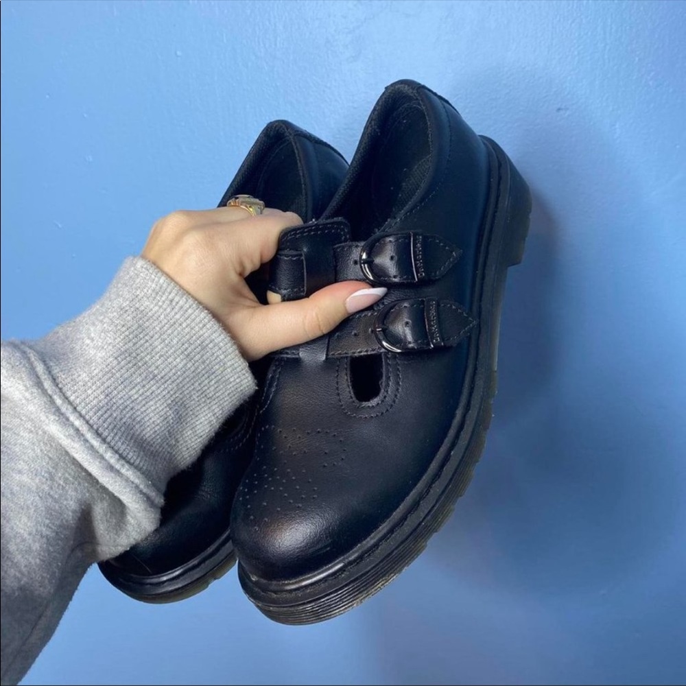 DR MARTENS CLASSIC MARY JANE LOAFERS